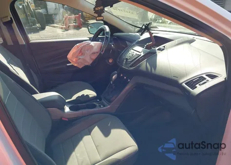 2015 Ford Escape Se z USA, uszkodzony, nr VIN 1FMCU9GX4FUB77401